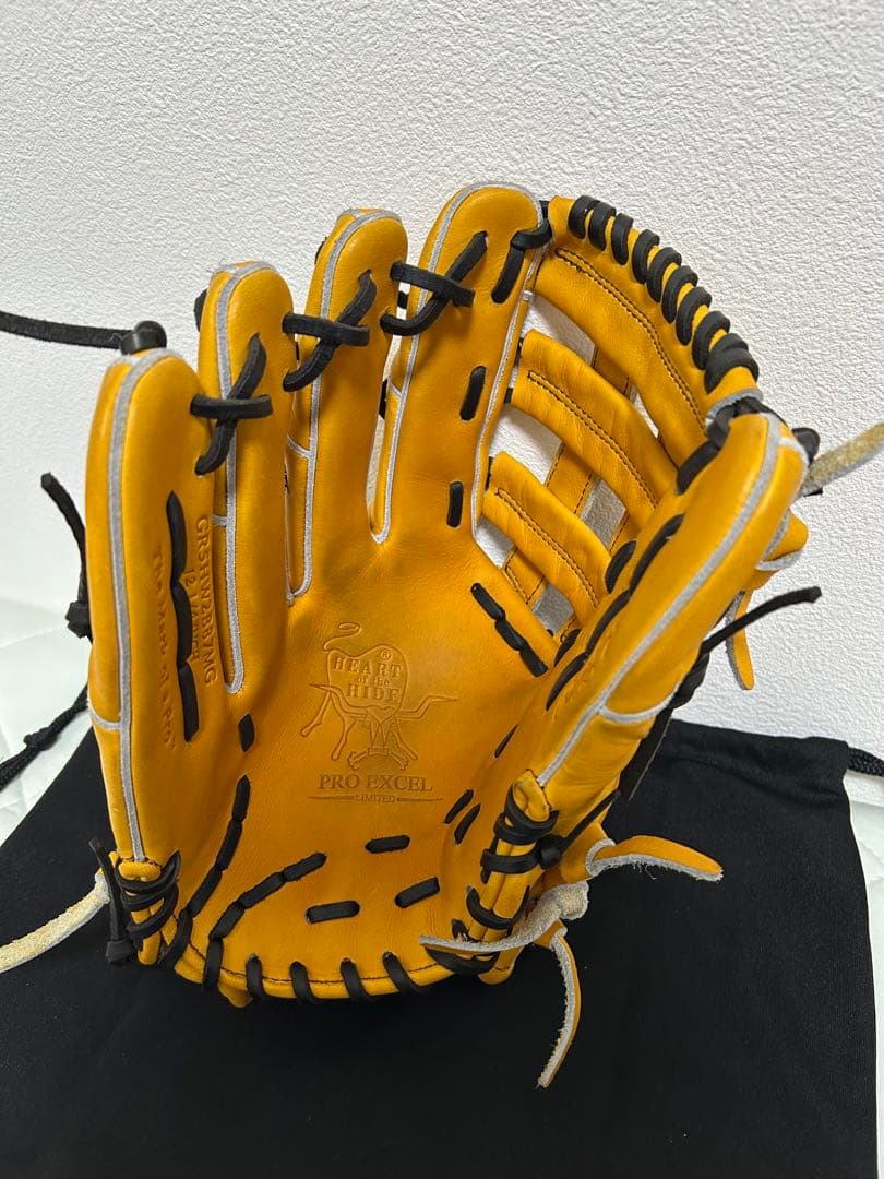 今週末まで値下げ！！Rawlings wizard02 一般軟式　ゴールドタン