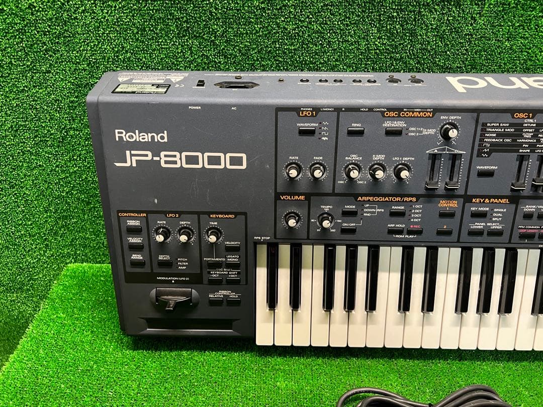 Roland JP-8000 アナログモデリングシンセサイザー 鍵盤楽器