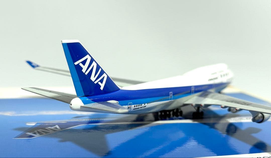 全日空商事 1/400 B747-400 ANA JA405A NH40005