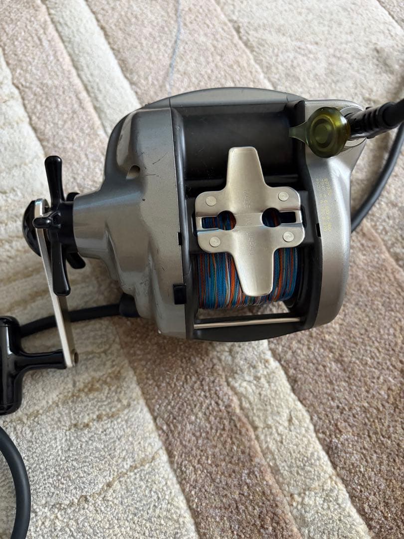 ダイワ　TANACON BULL-S 600W 電動リール　使用回数不明