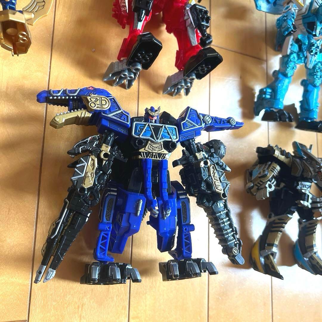 騎士竜戦隊リュウソウジャー＆トバスピノ＆プテライデンオー　ミニプラ（塗装あり）
