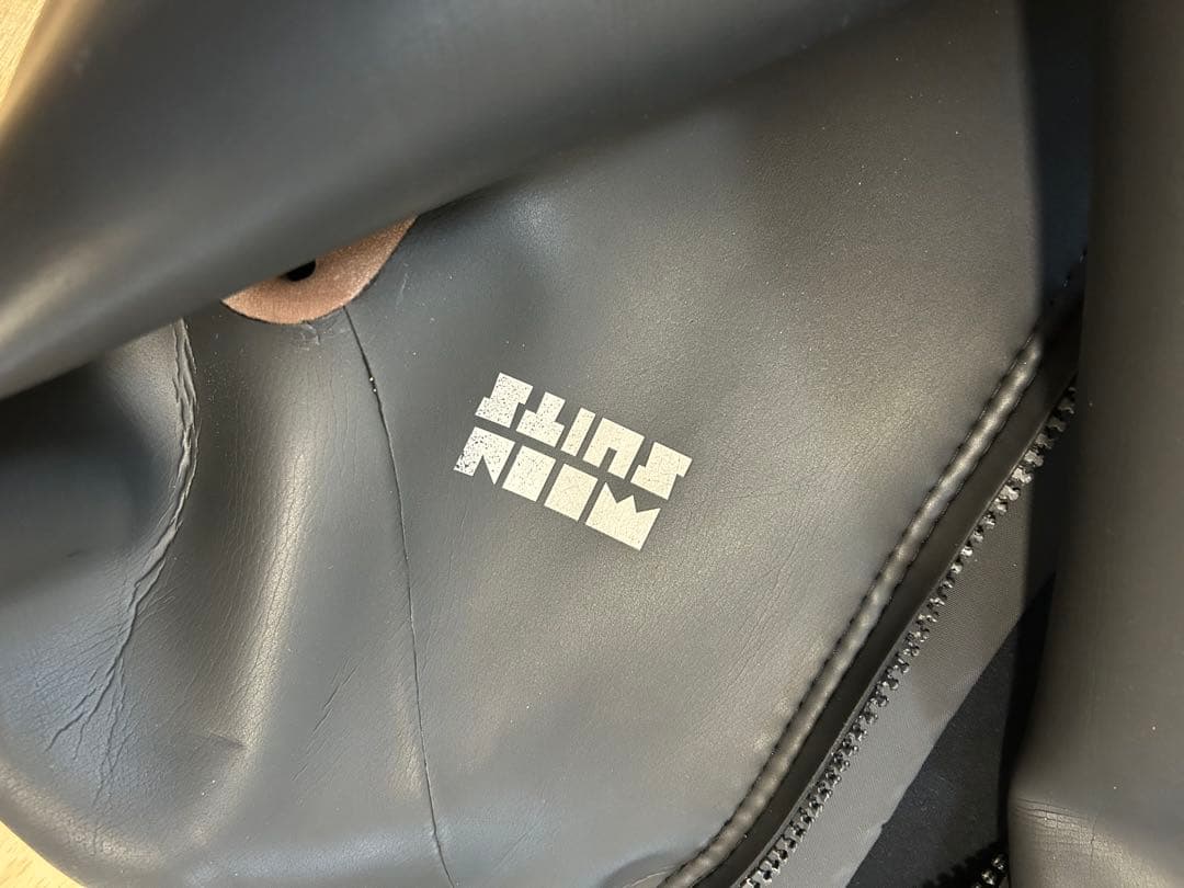 サーフィン・ボディボード MOON WETSUITS