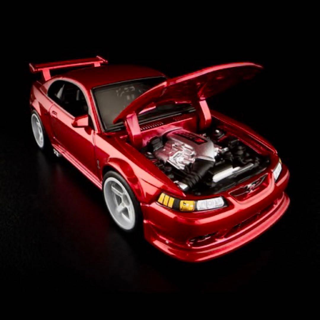 RLC限定 2000年式 フォード マスタング SVT Cobra R レッド