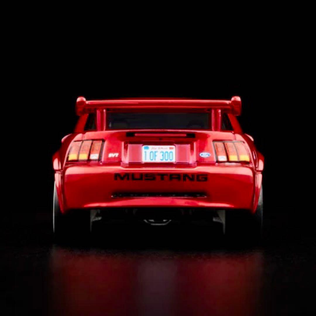 RLC限定 2000年式 フォード マスタング SVT Cobra R レッド