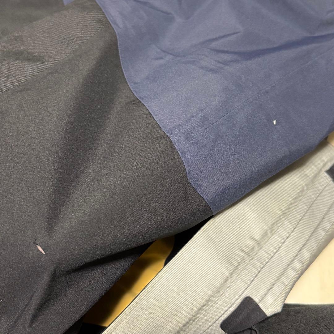 Peak Performance gravity 上下セット　Mサイズ