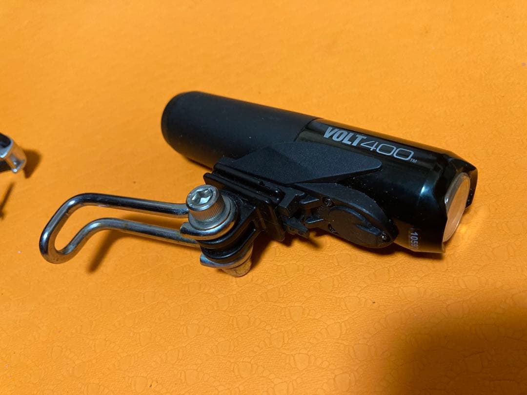 アクセサリー VOLT400 + Blinder MINI NINER REAR