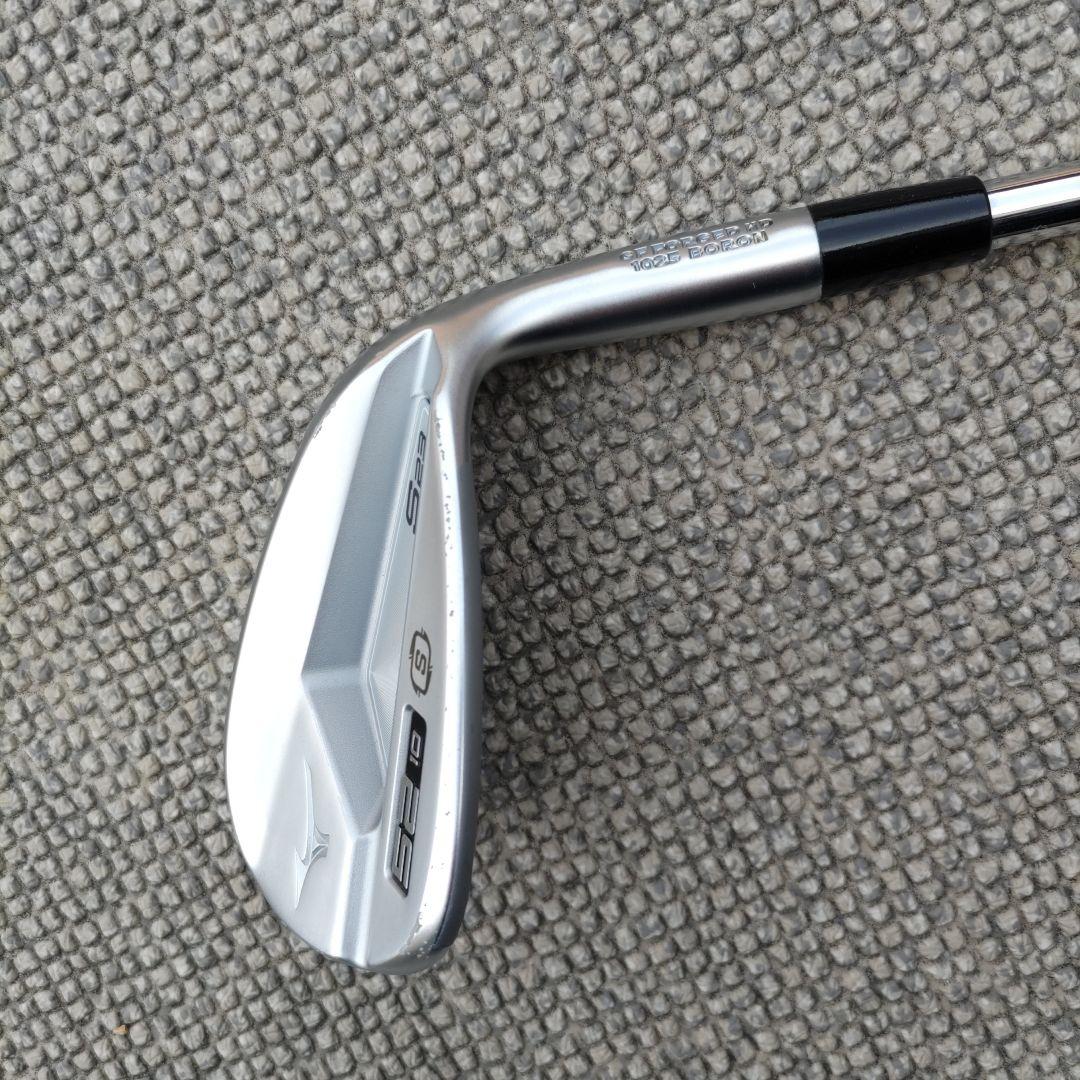 ミズノ社S23ウェッジ52度 ホワイトサテン仕上げ DMGHT-S200
