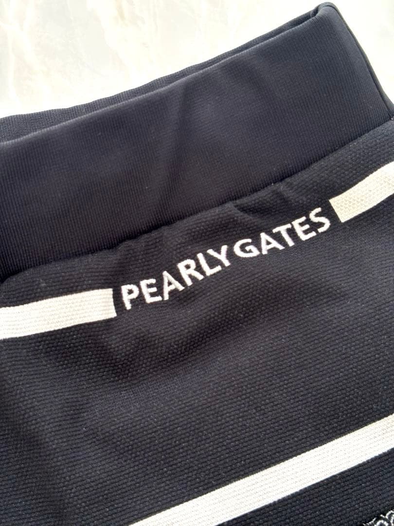 美品　PEARLY GATES ロゴハーフパンツ　4 ネイビー×ホワイト