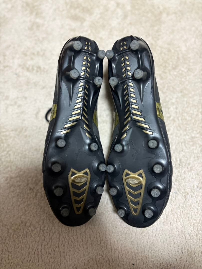 Mizuno Morelia Neo4 β エリートブラック/ゴールド29cm