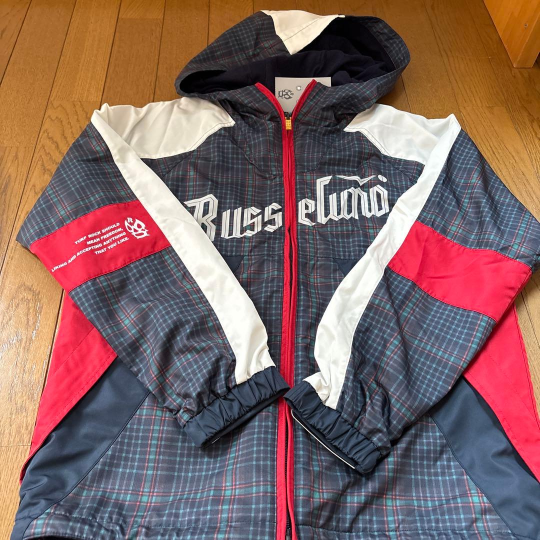 ラッセルノ新品タグ付きアウター