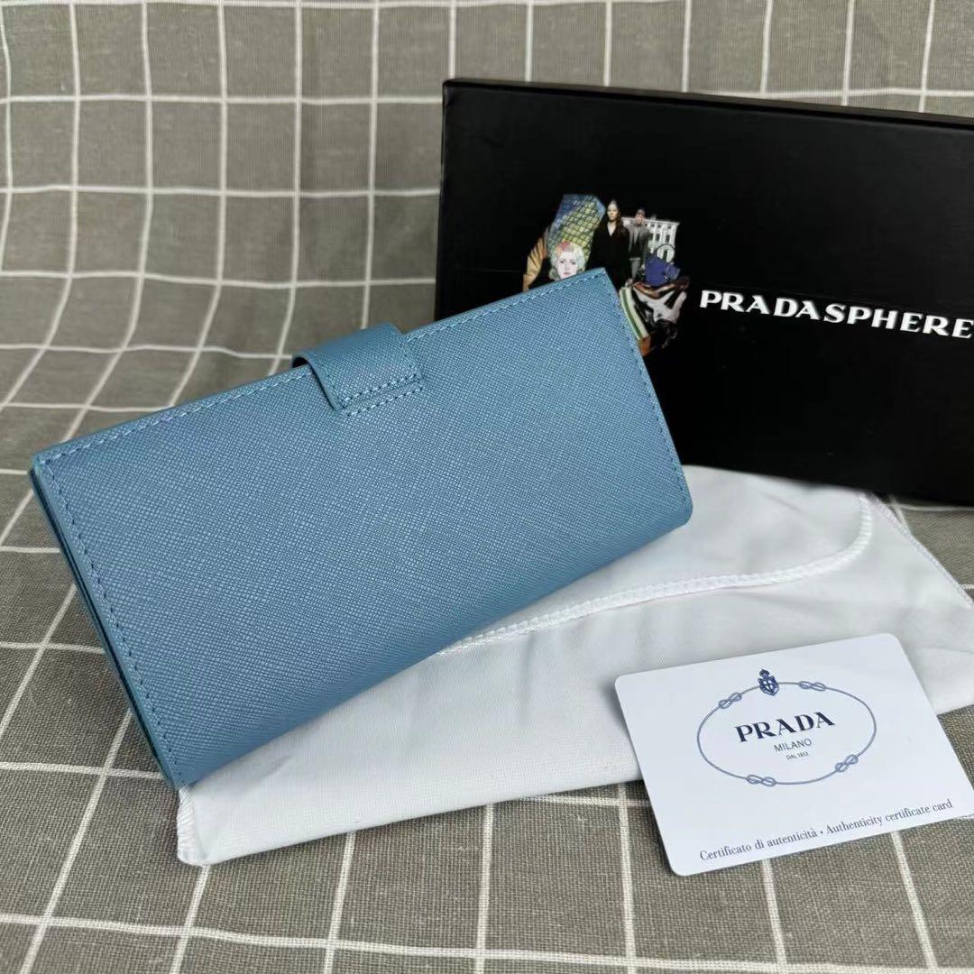 PRADA ノベルティ プラダ 二つ折り長財布 青