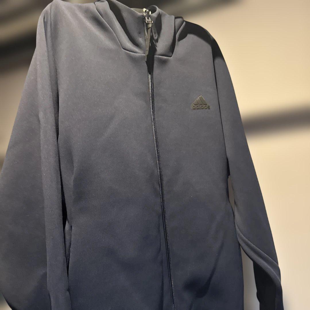 adidas フルジップジャケット ネイビー　大きいサイズ　L L ジャージ