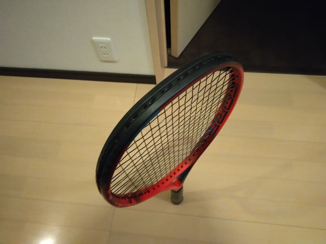 極美品！YONEX VCORE 100 硬式用テニスラケット ヨネックス