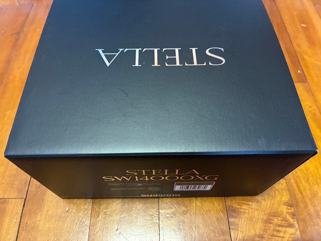 新品未使用　STELLA SW14000XG スピニングリール　シマノ
