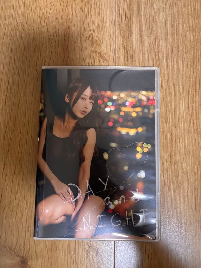いくみ 写真集 「おもいでとりっぷ」&「DAY and NIGHT」2冊セット