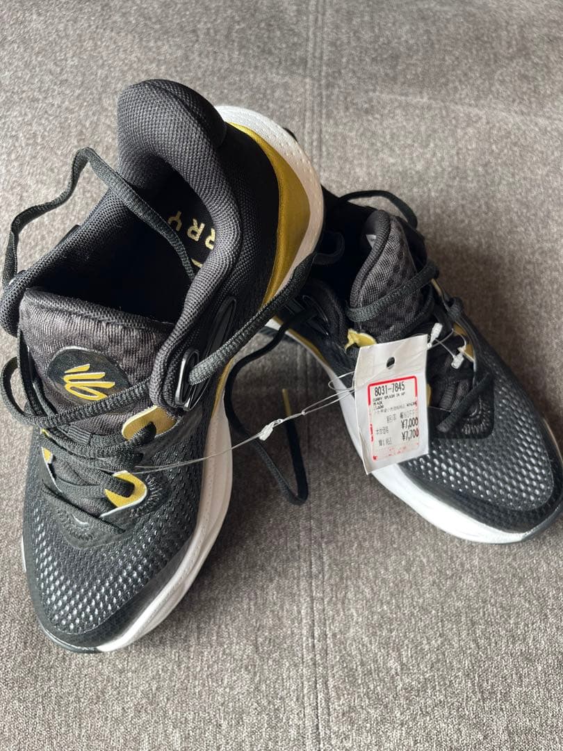 UNDER ARMOUR CURRY SPLASH 24AP ユニセックス大人