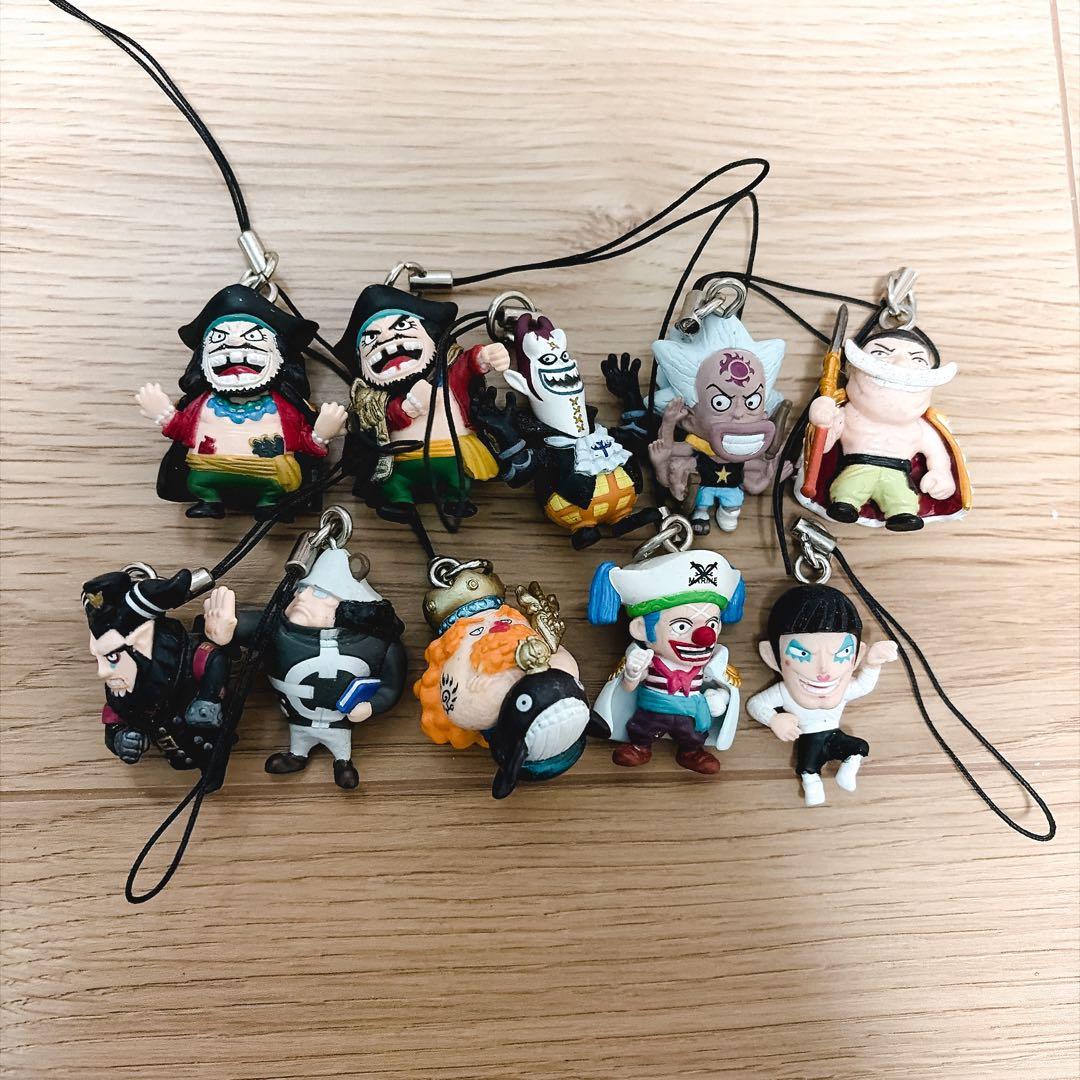 ワンピース　フィギュアストラップセット