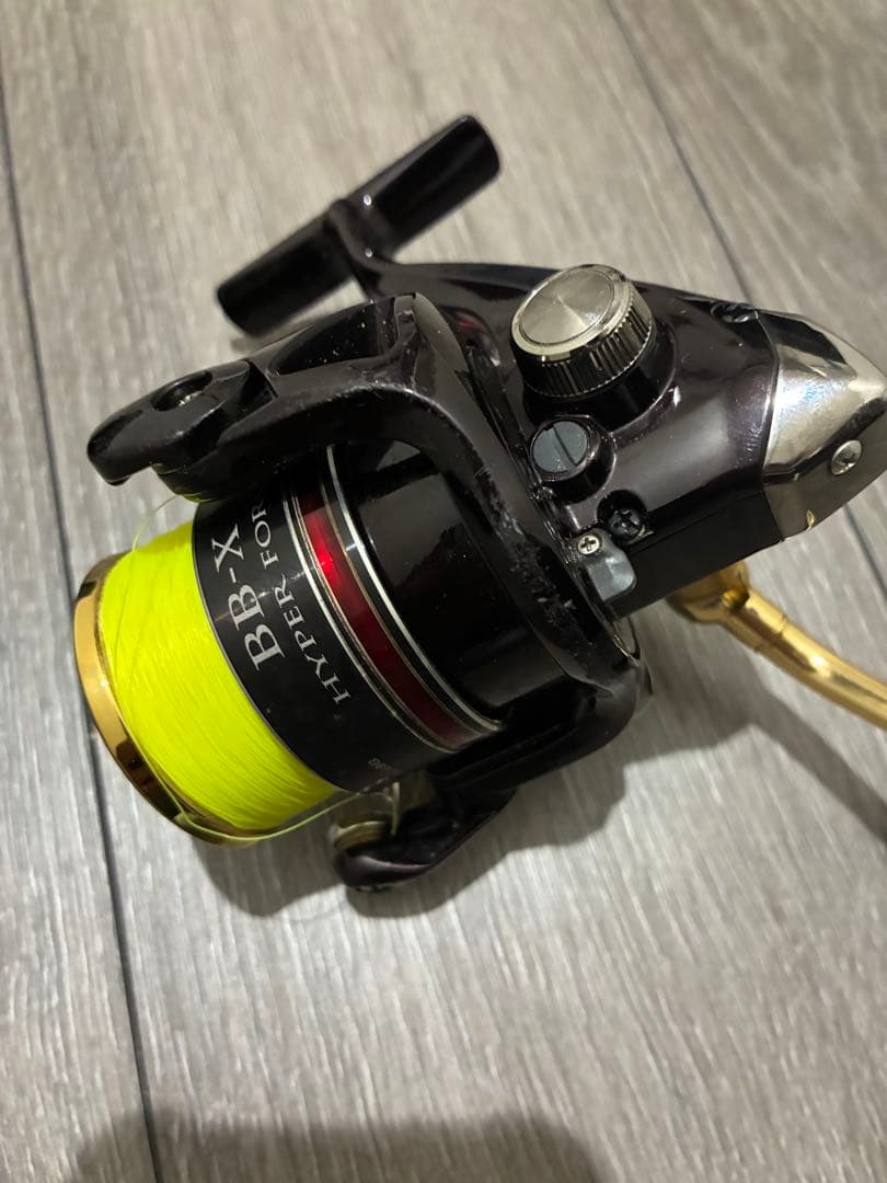 BBX HYPER FORCE スピニングリール ケース付き