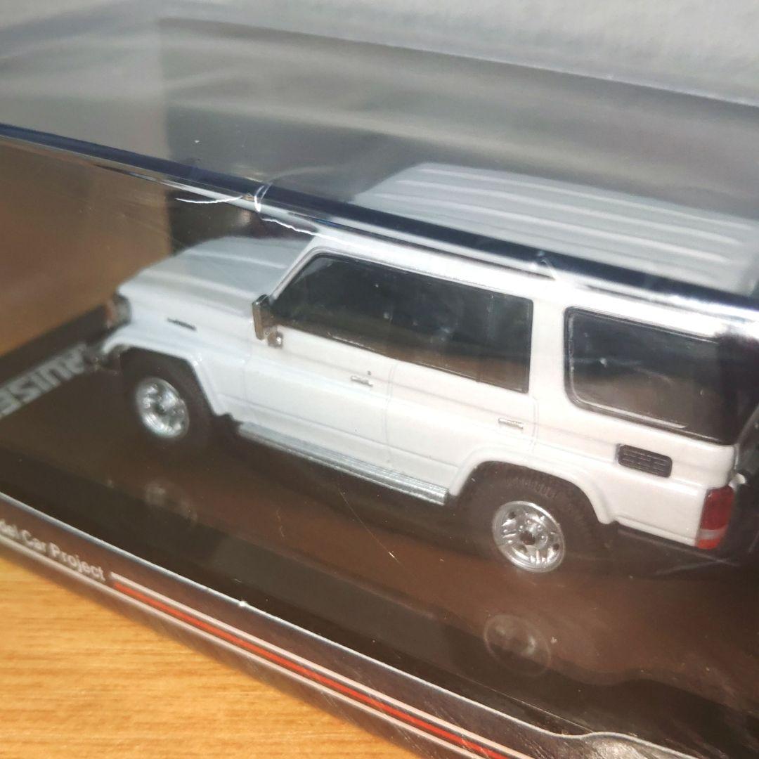 ホビージャパン 1/64 トヨタ ランドクルーザー 70 ZX ホワイト 特価