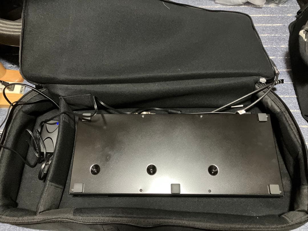 最新 BOSS GX-100 マルチエフェクター 空箱他あり