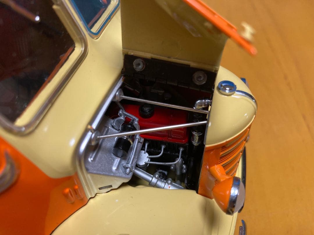 サンスター　ベッドフォード　ミニカー