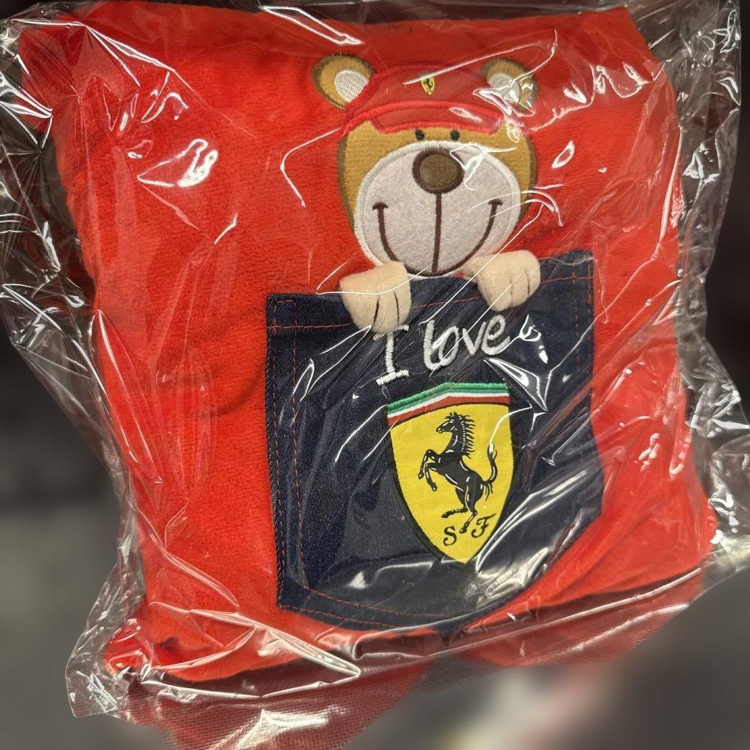 Ferrari フェラーリ　グッズ　ぬいぐるみ　タオル　キーホルダー