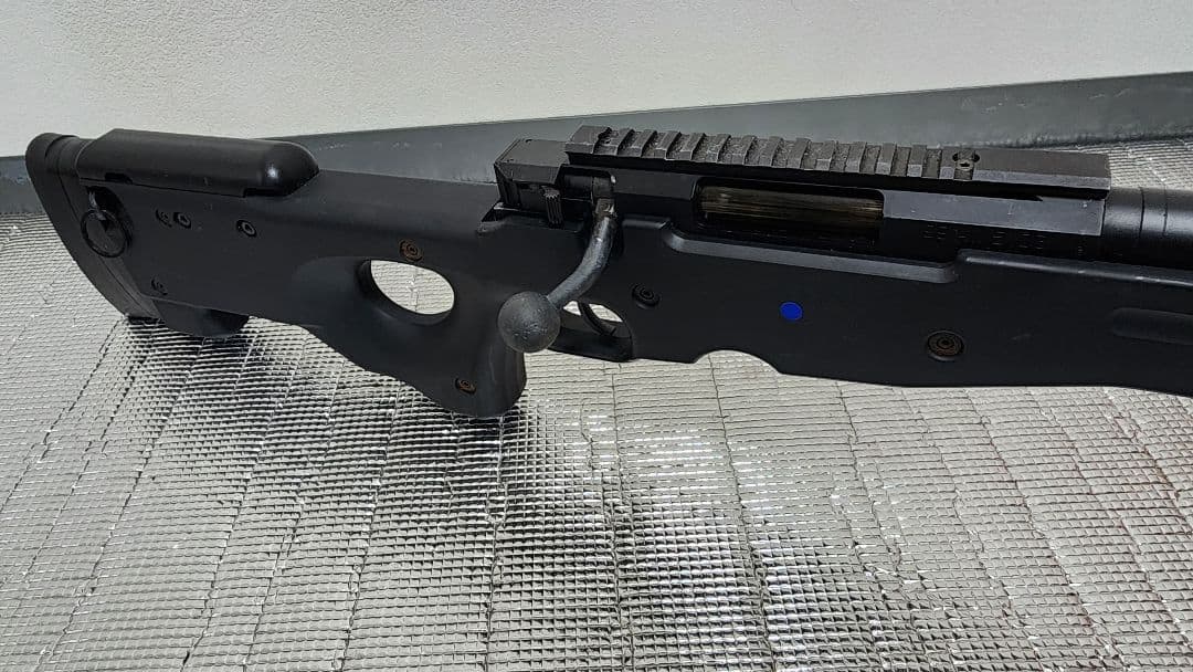 L96スナイパーライフル　3-9倍サイト付き