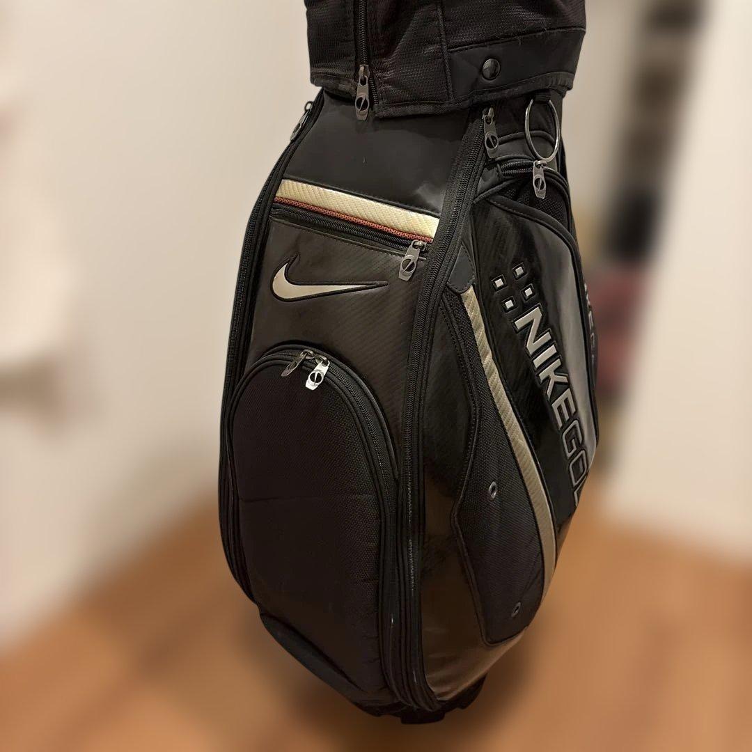 ナイキゴルフ キャディバッグ ブラック 廃盤 9型　6分割 NIKE GOLF