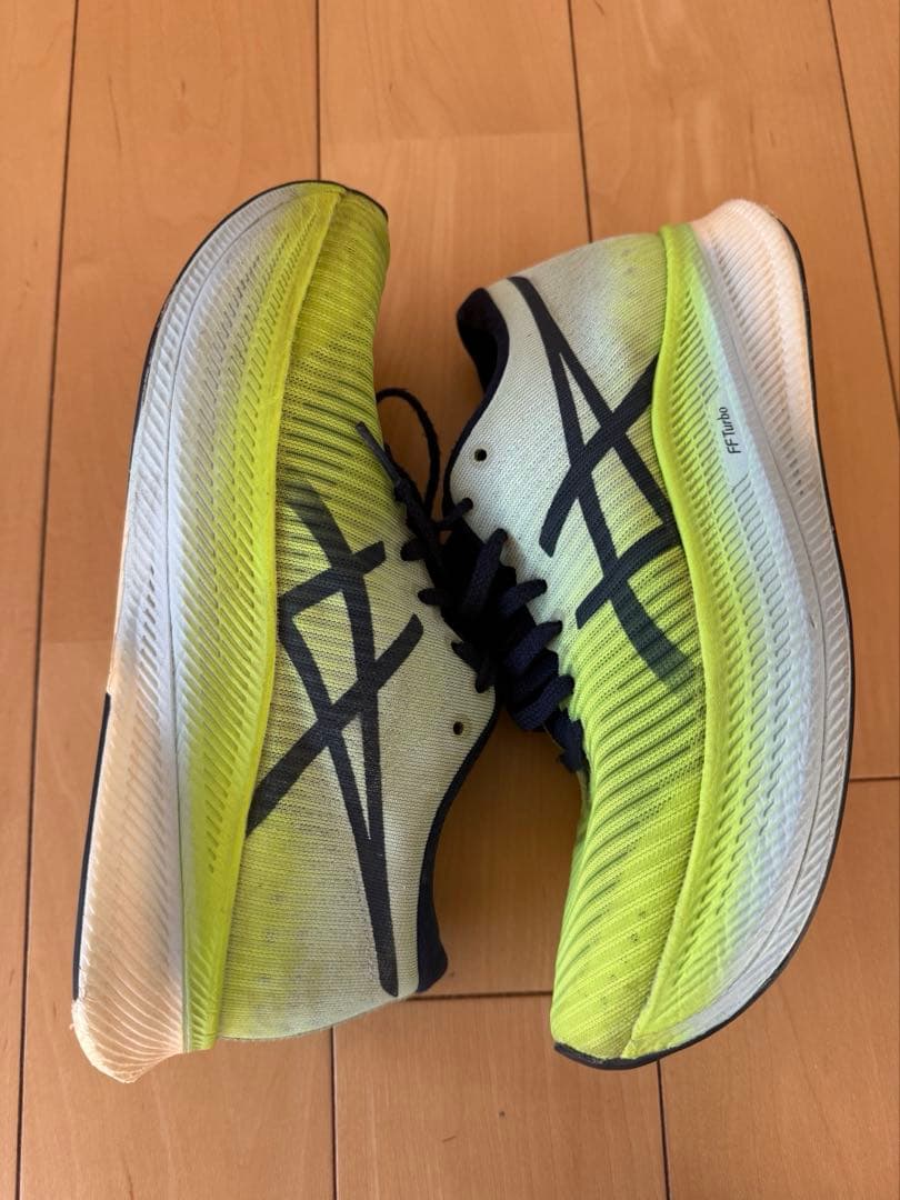 ASICSメタスピードスカイ サイズ24センチ