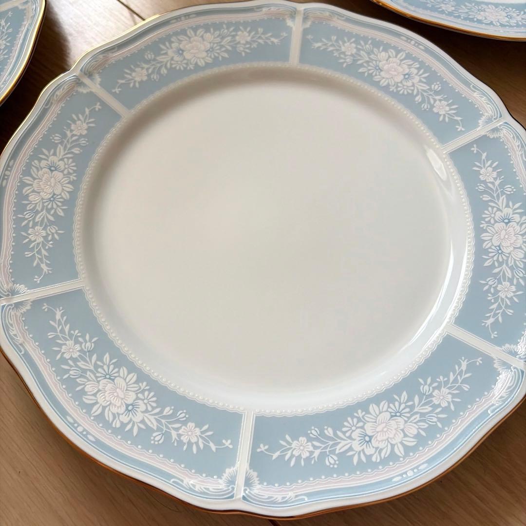 【新品】　Noritake プレートセット 4枚