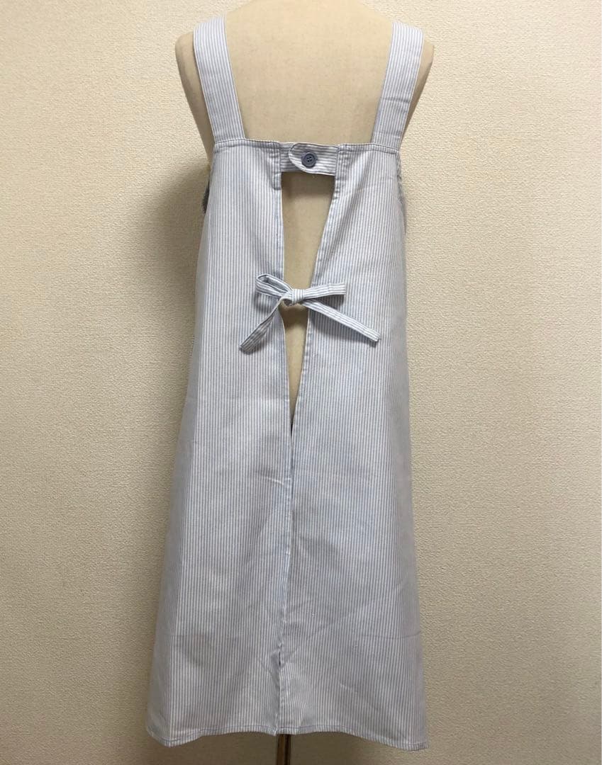 新品 お花モチーフエプロン