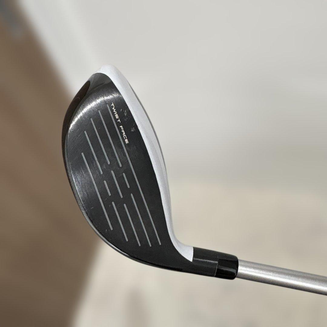 TaylorMade SIM2 MAX-D フェアウェイウッド 19度