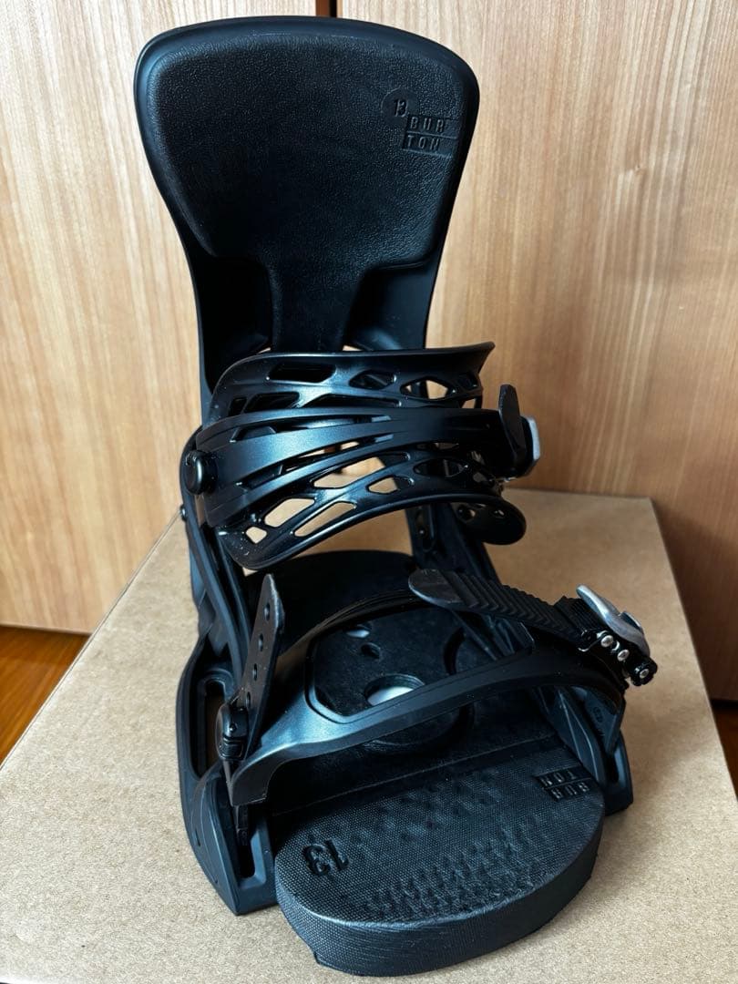 2025-26 BURTON MEN'S CARTEL EST Mサイズ