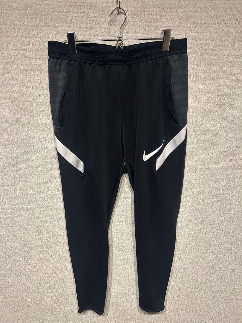 NIKE ドリルトップ セットアップ