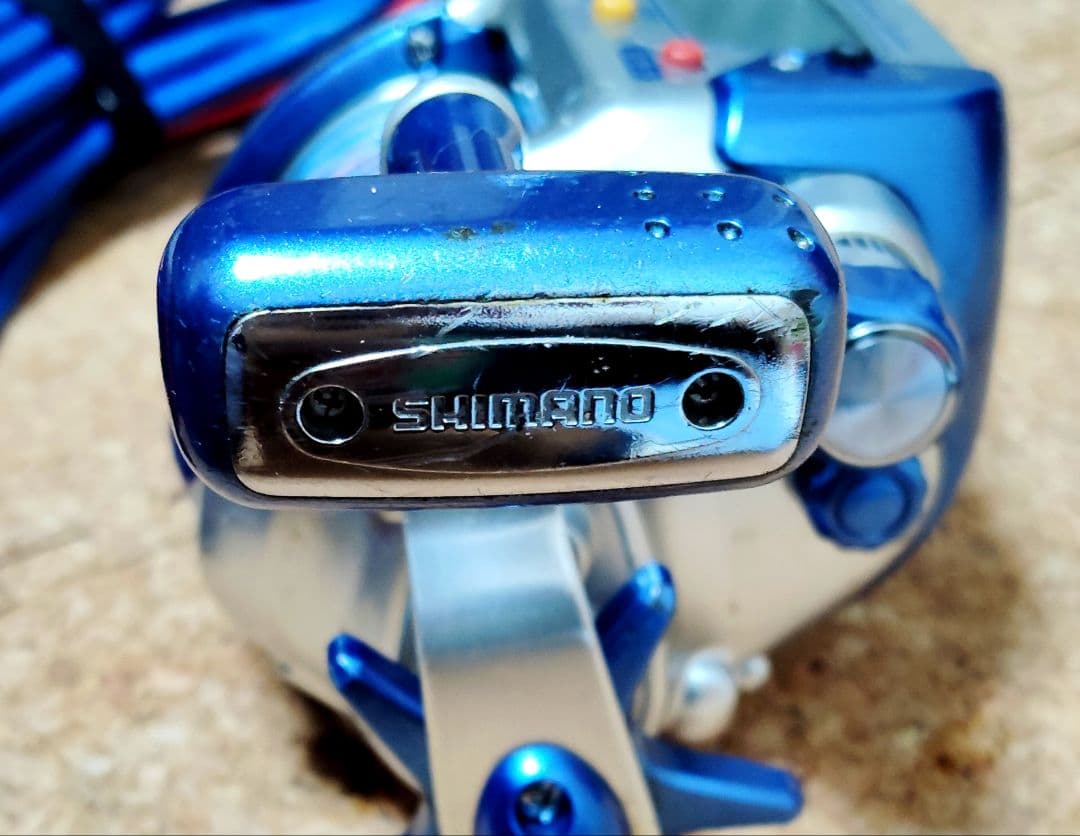 電動リール シマノ 電動丸 3000H オーバーホールメンテナンス済み 美品　⑨