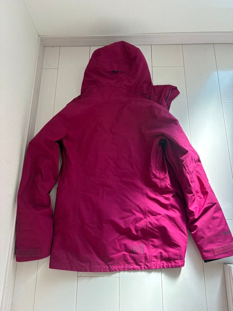 美品　BURTON AK スノボ ウェア GORE-TEX S
