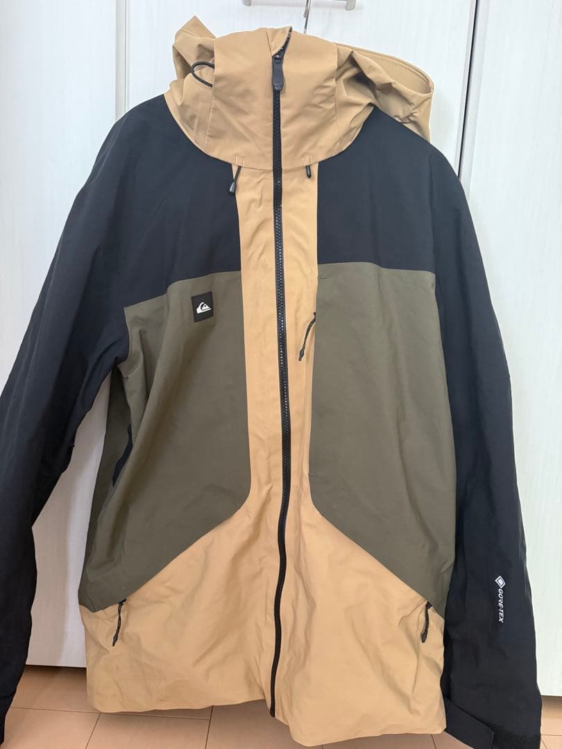 クイックシルバー　スノボ　ウェア　ジャケット　ゴアテックス