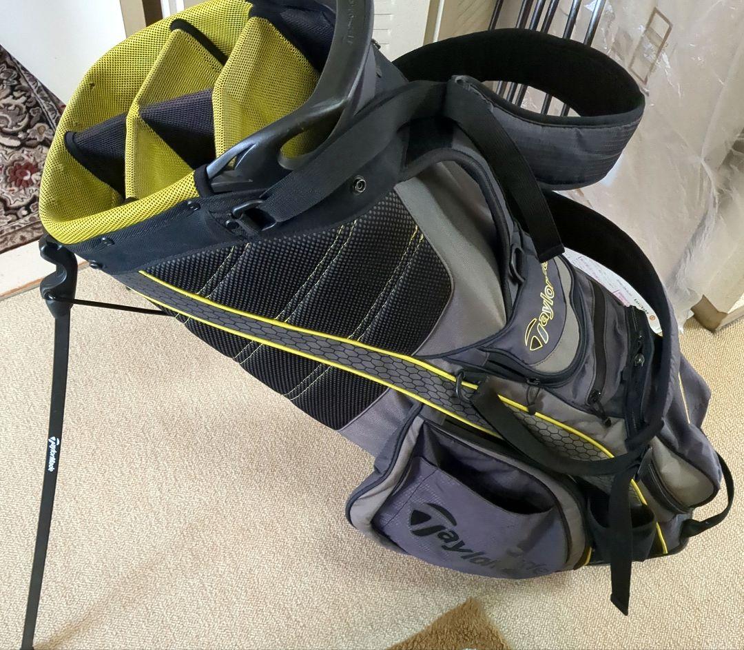人気TaylorMade キャディバッグ