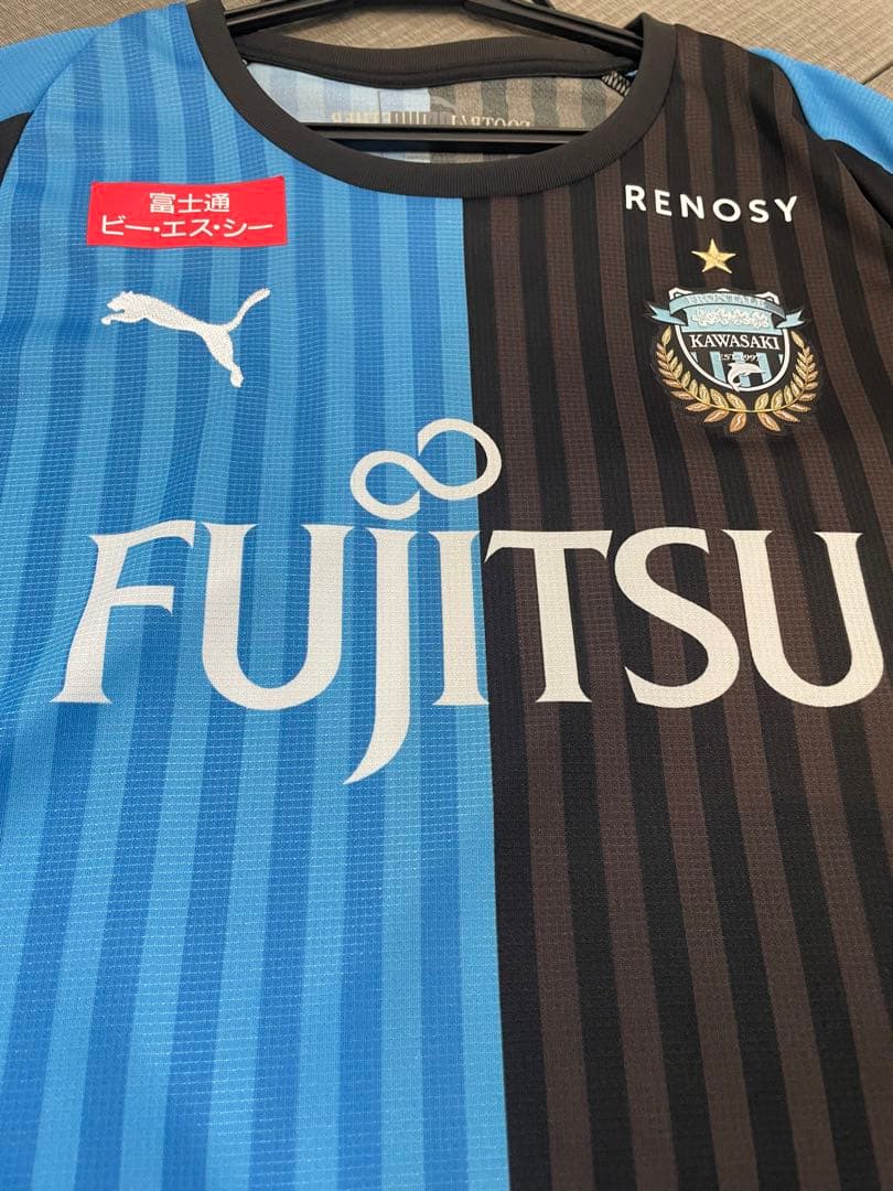 最終値下げ　川崎フロンターレ PUMA シャツ 青・黒