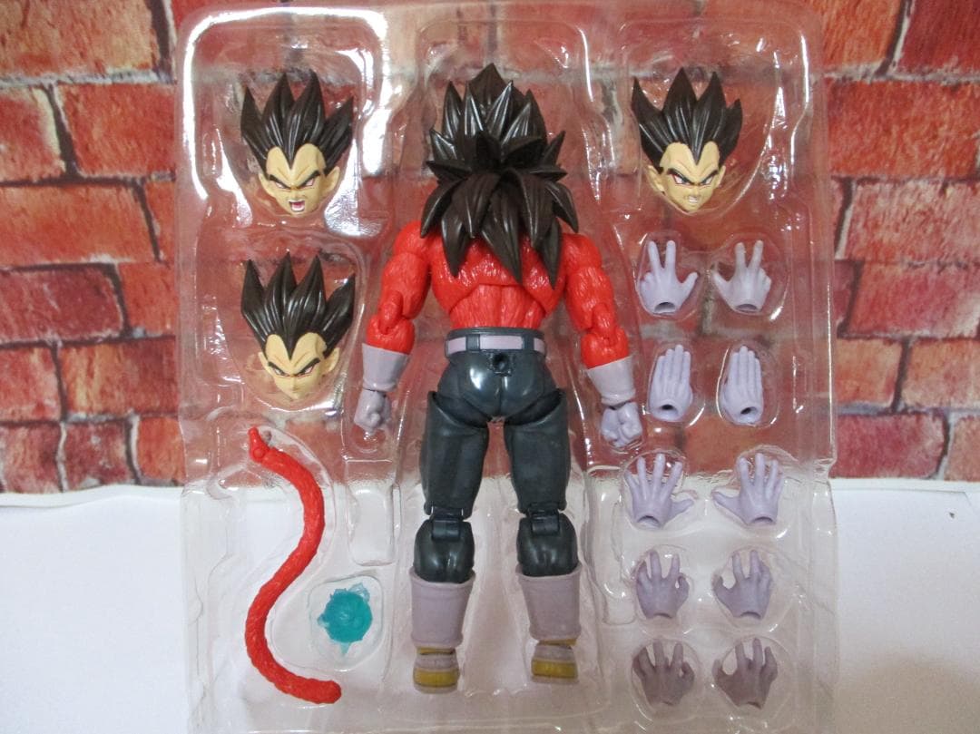 S.H.Figuarts フィギュアーツ スーパーサイヤ人４ ベジータ