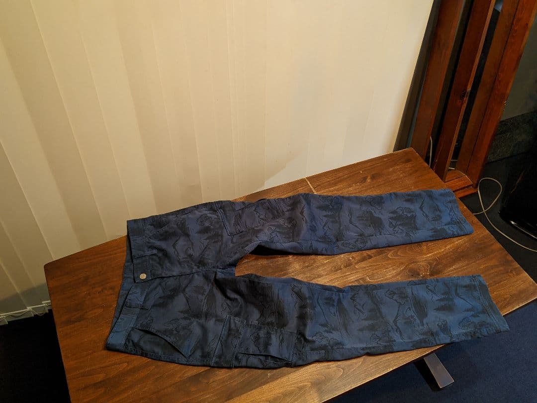 パーリーゲイツ　ジャックバニー　カーゴパンツ　風　ロングパンツ　総柄　ゴルフ　紺