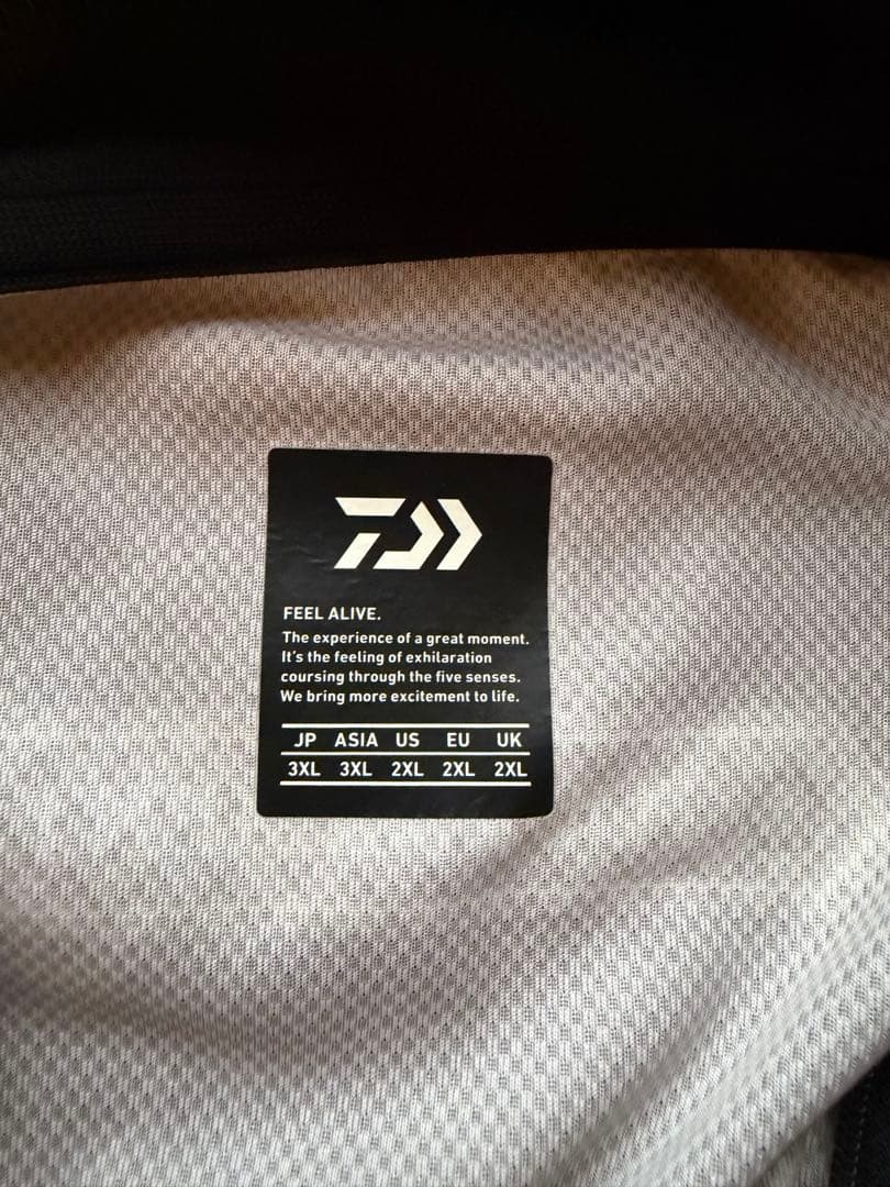 ダイワ トーナメント　ジップシャツ3XL