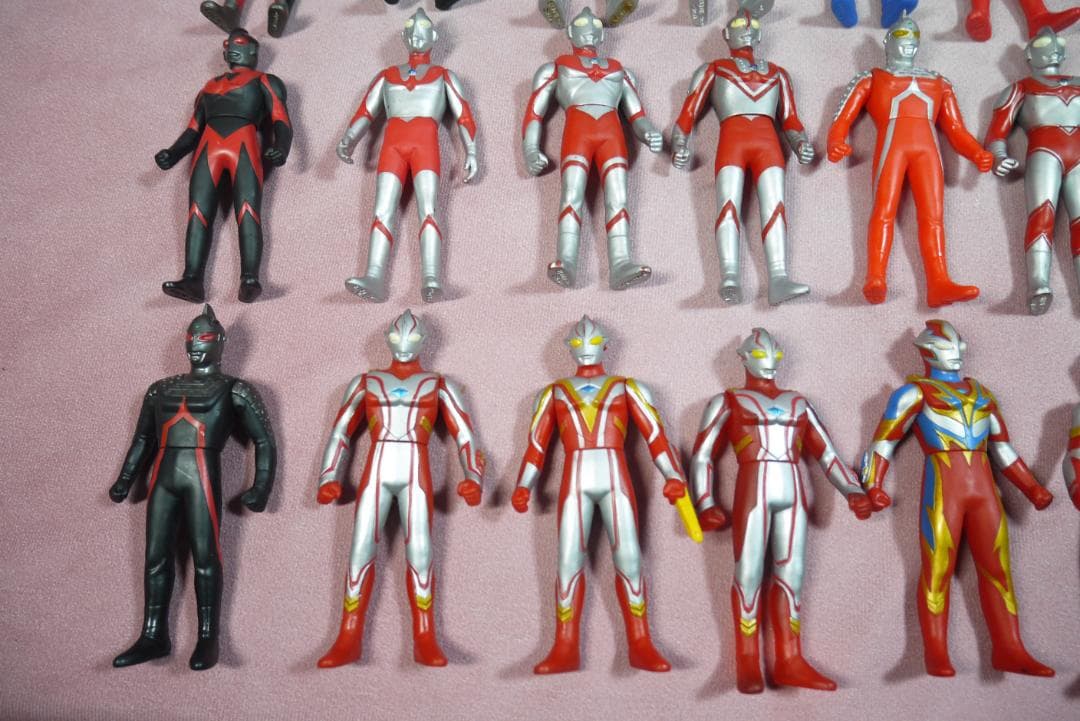 ウルトラマン　ウルトラ怪獣　ミニソフビ　60体
