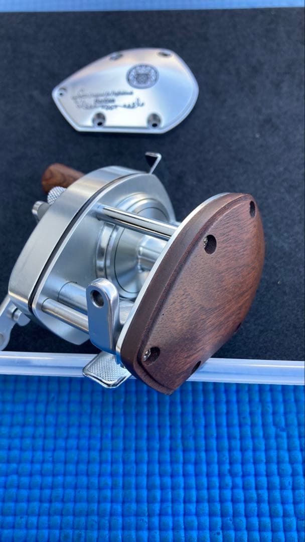 シマノ　Shimano Bantam100 バンタム100 ウッドカバー