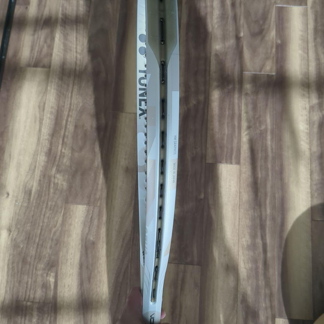 YONEX VCORE 100　G2 サンドベージュ　テニスラケット