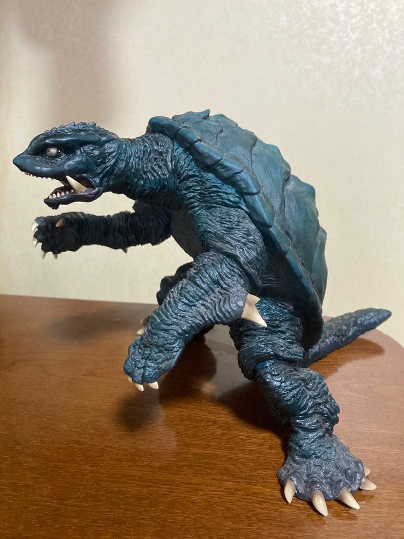 ガメラ　フィギュア　3体セット