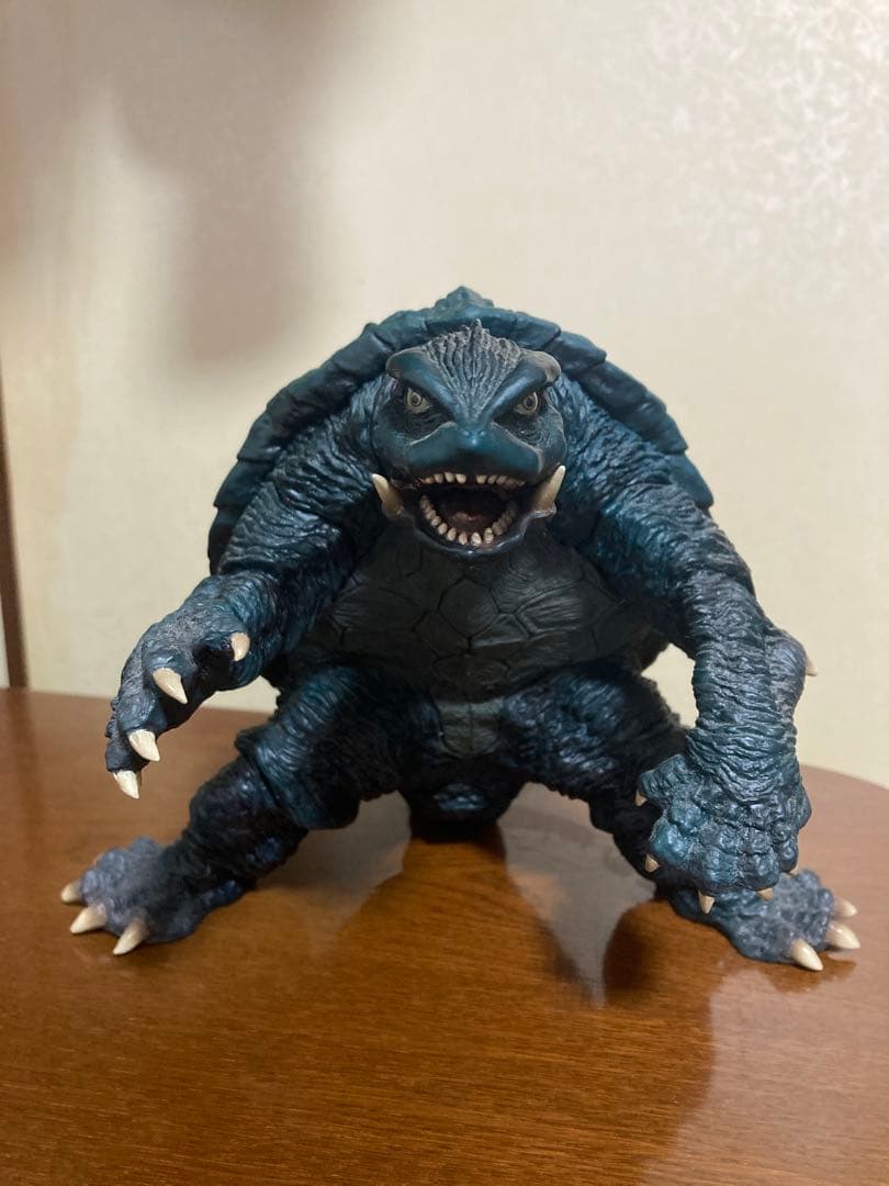 ガメラ　フィギュア　3体セット