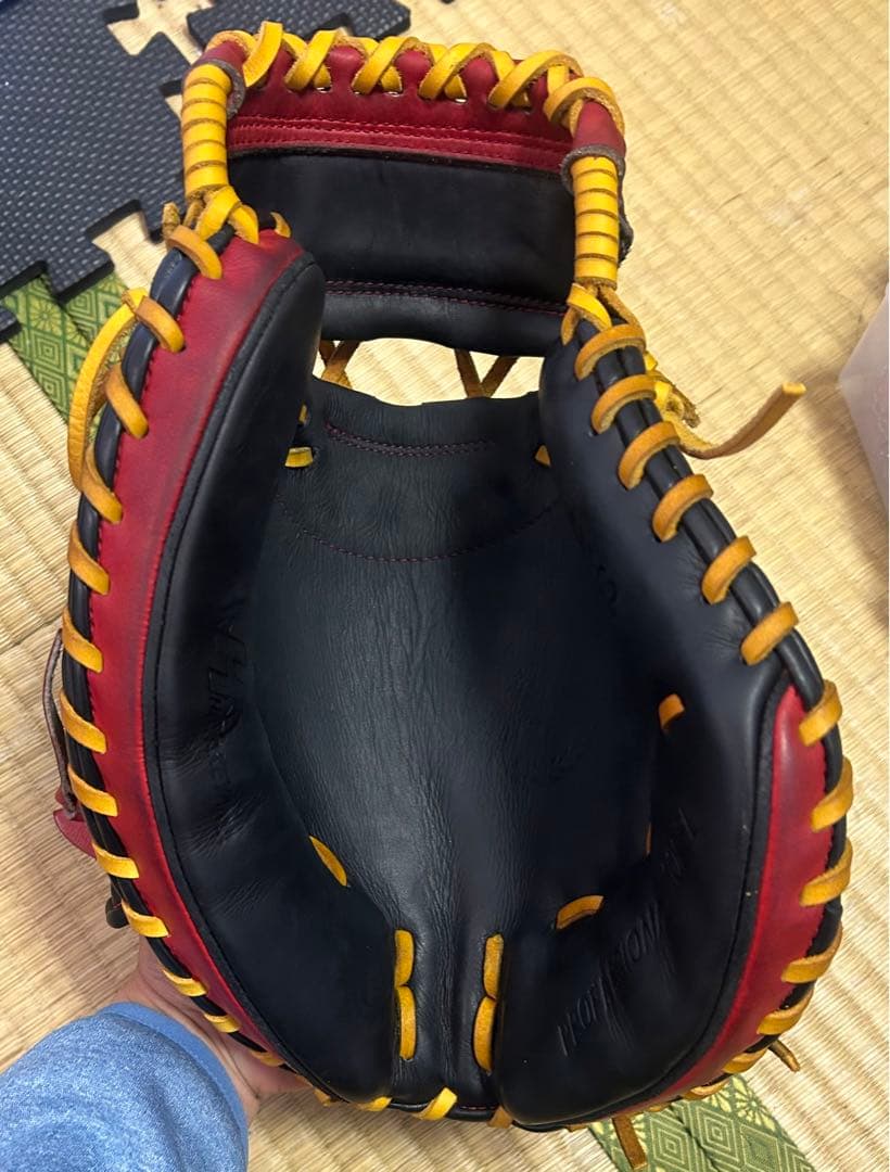 ハタケヤマ　キャッチャーミット　甲斐拓也モデル　軟式用　型番TH-SH62