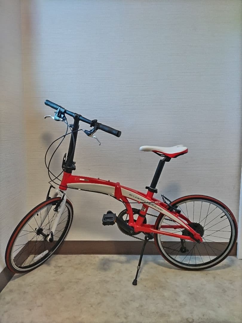 Ferrari　フェラーリ　折りたたみ自転車　馬印