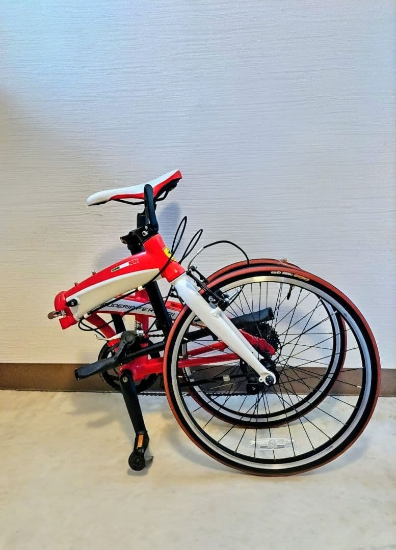 Ferrari　フェラーリ　折りたたみ自転車　馬印